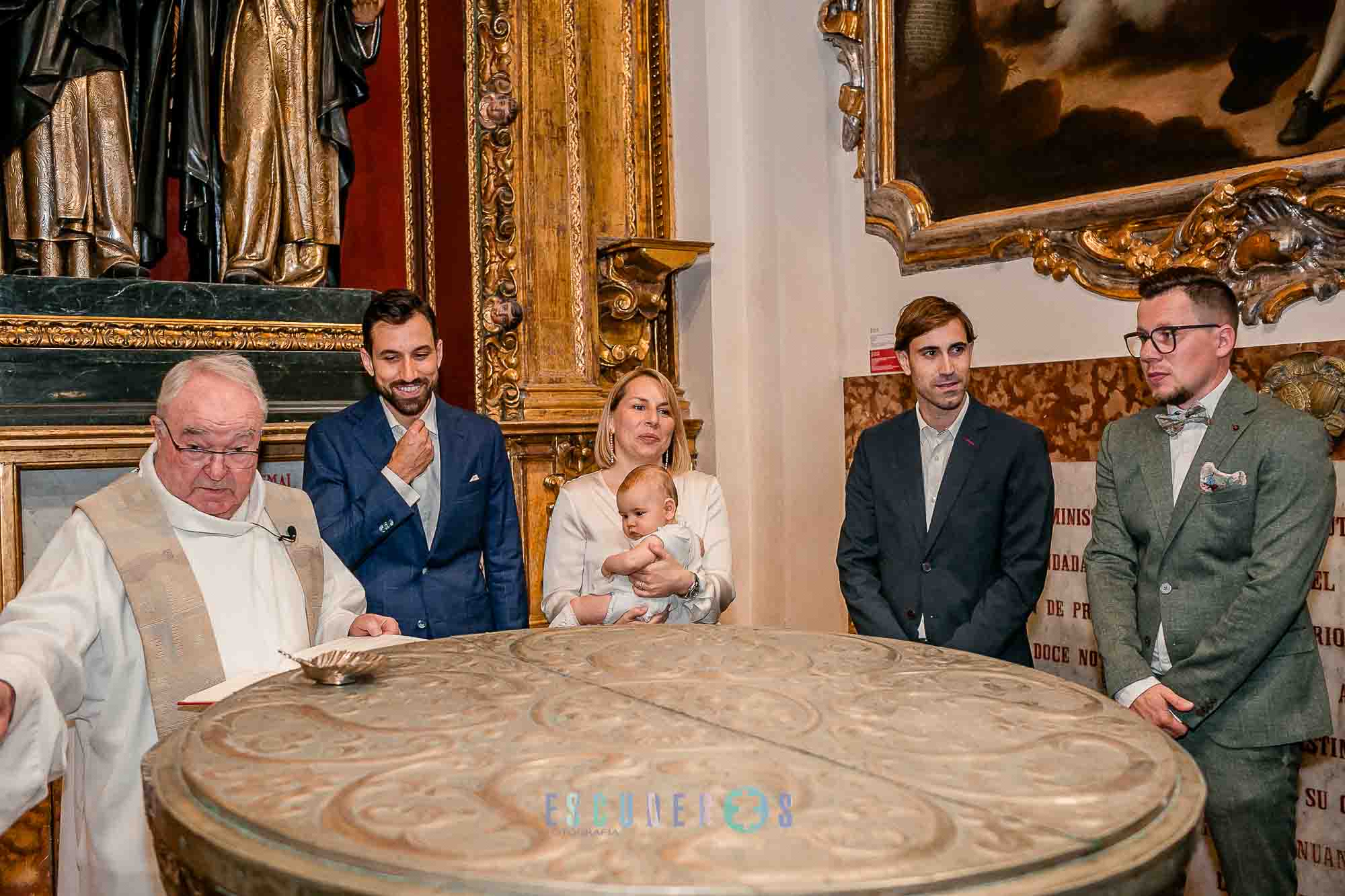 Bautizo en la Parroquia de San Esteban Promartir, Valencia