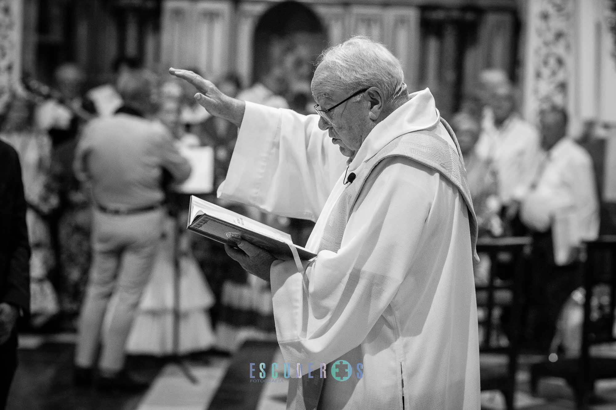 Bautizo en la Parroquia de San Esteban Promartir, Valencia